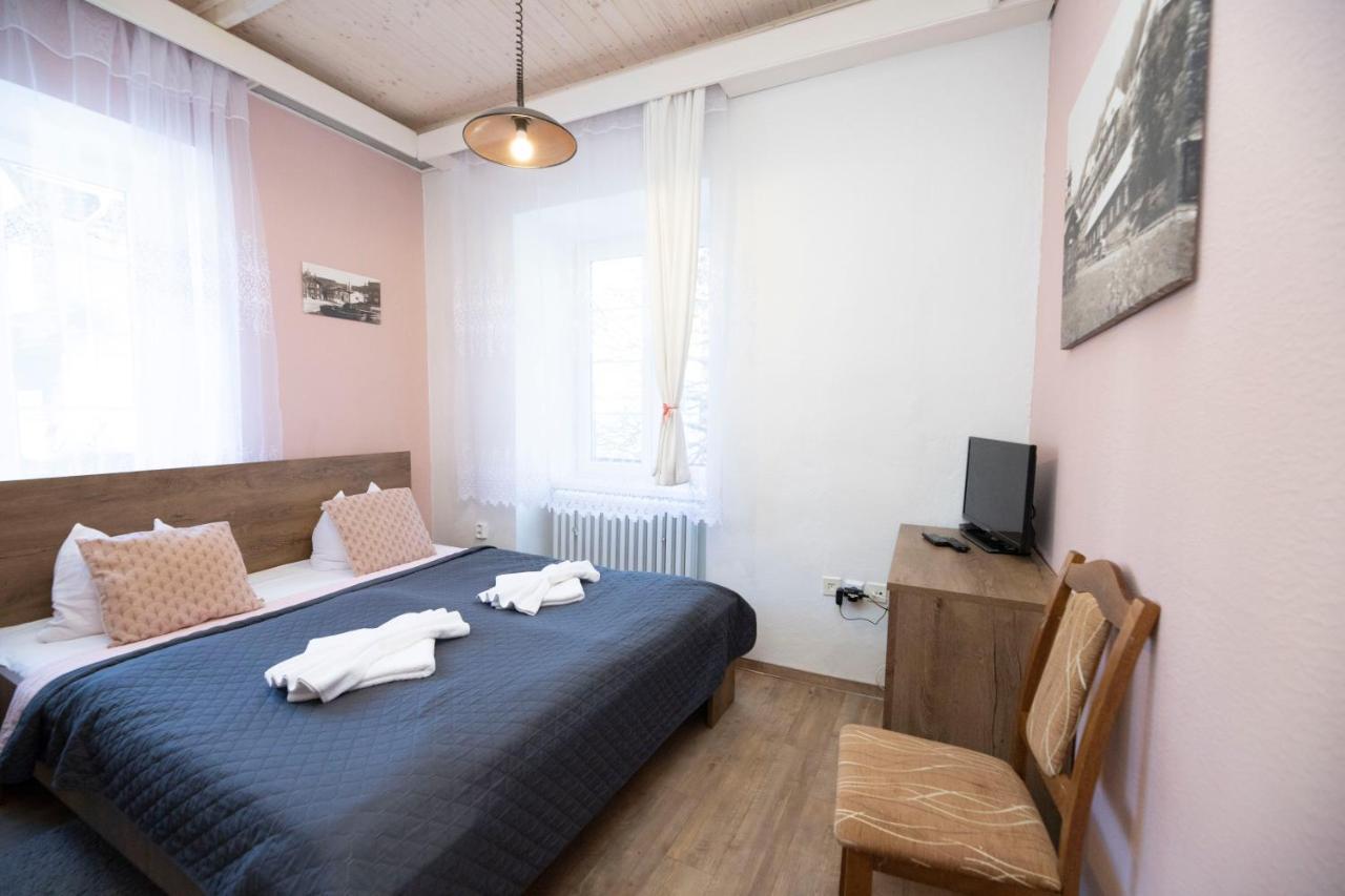Hotel Dzban Karlova Studánka 외부 사진