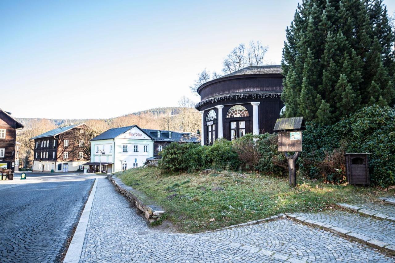 Hotel Dzban Karlova Studánka 외부 사진