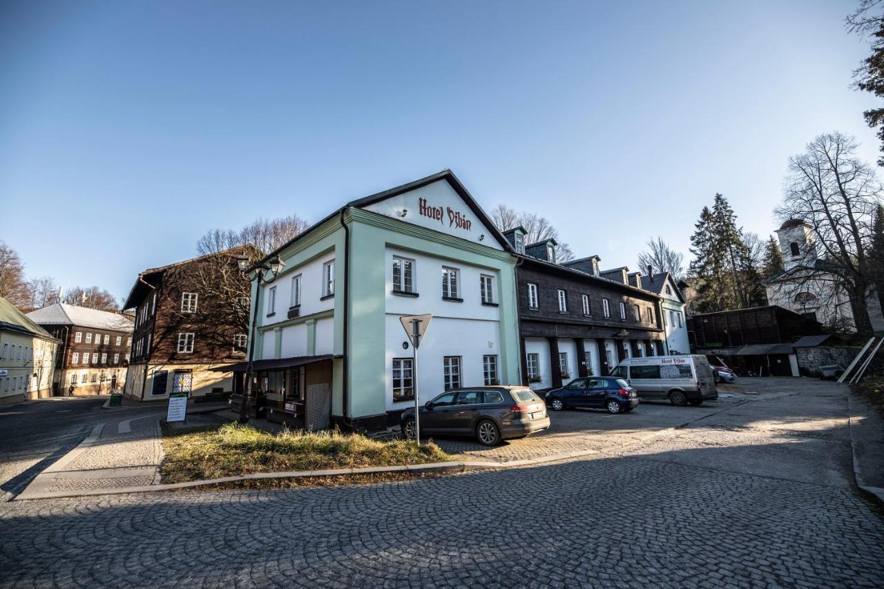 Hotel Dzban Karlova Studánka 외부 사진