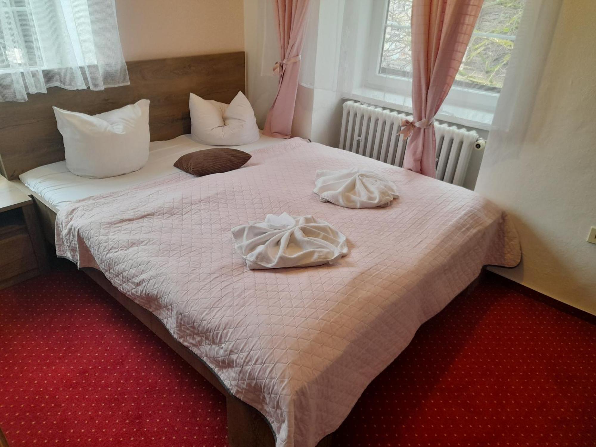 Hotel Dzban Karlova Studánka 외부 사진